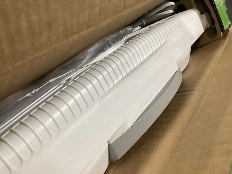 Condition photo showing New/Like New for HOLMES 9" Twin Digital Window Fan, Reversible Airflow Blades, In/Out Exchange, 3 Speeds, Built-In Extender Panels, Ideal for Home, Bedroom or Office, Remote Control, White Digital Control w/ Remote 9 Inch