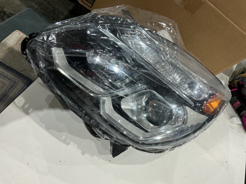 Condition photo showing Good Condition for item similar ))))front headlight headlamp replacement for 2016 2017 chevrolet equinox left