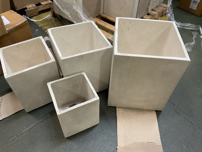 https://lotting-media.assets.bidfta.com/lotting_23375112-3701-4afb-ba7c-7335c2a9405a