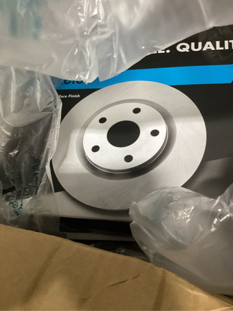 Condition photo showing Good Condition for detroit axle - front brake kit for 2016-2019 chevrolet cruze volt, 2017-2023 bolt ev 2022-2023 euv, replacement 2018 2020 2021 disc brake rotors ceramic brakes pads: 10.87'' inch rotors 6pr1201418/kit