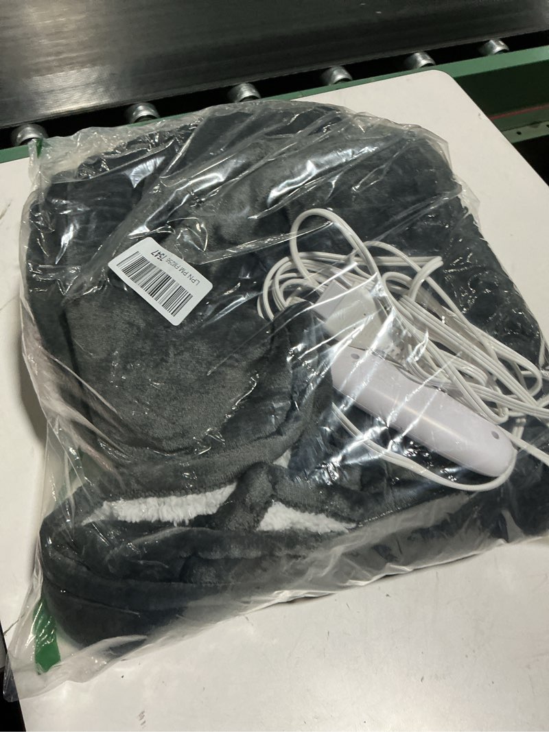 Condition photo showing Good Condition for electric blanket twin heated blanket 62''x84'' - heating blanket soft plush sherpa with 5 heating level & 10 hour auto off, etl certified & overheat protection, warm gifts for grandma(charcoal grey) 01-charcoal grey twin 62" x 84"