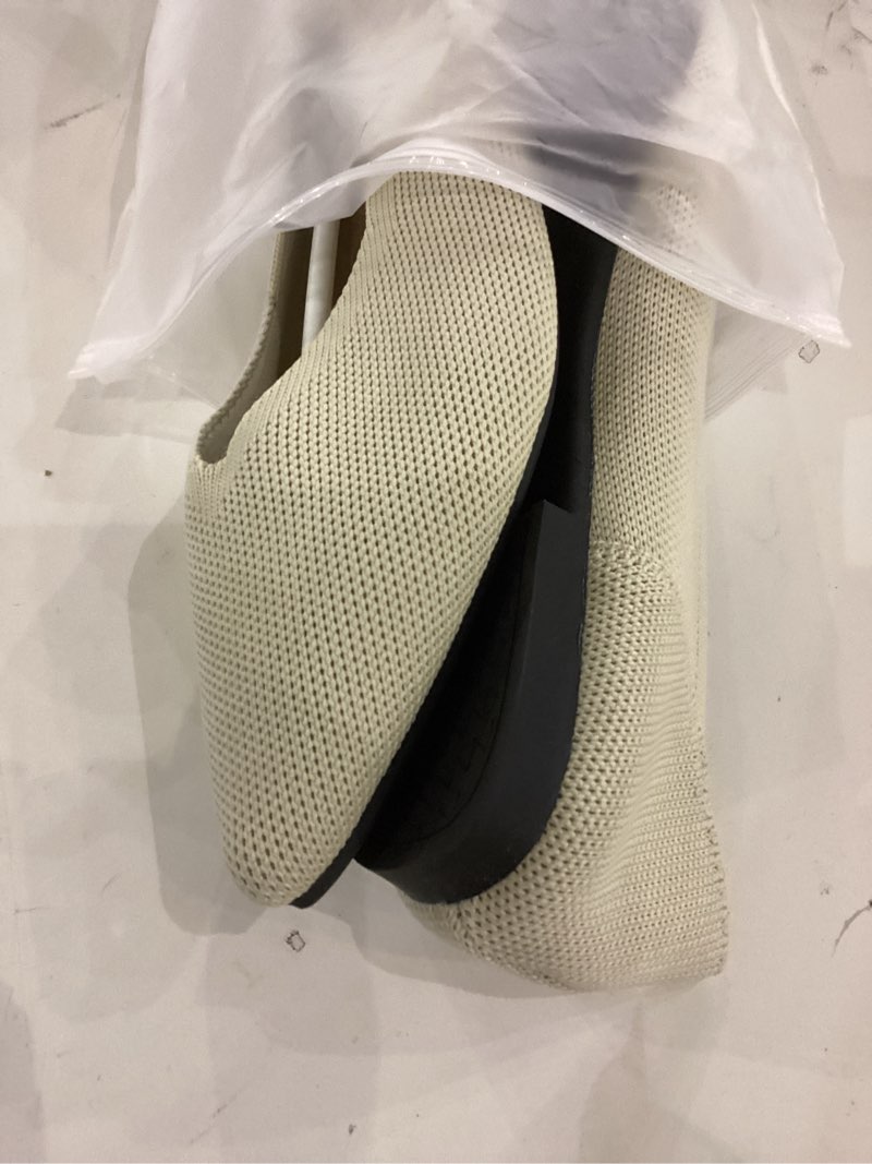 Condition photo showing Good Condition for Semwiss Women's Ballet Flats Comfortable Casual Dressy Shoes,Work Flats Office Shoes Pointed Toe Leopard Flats Beige Size 8