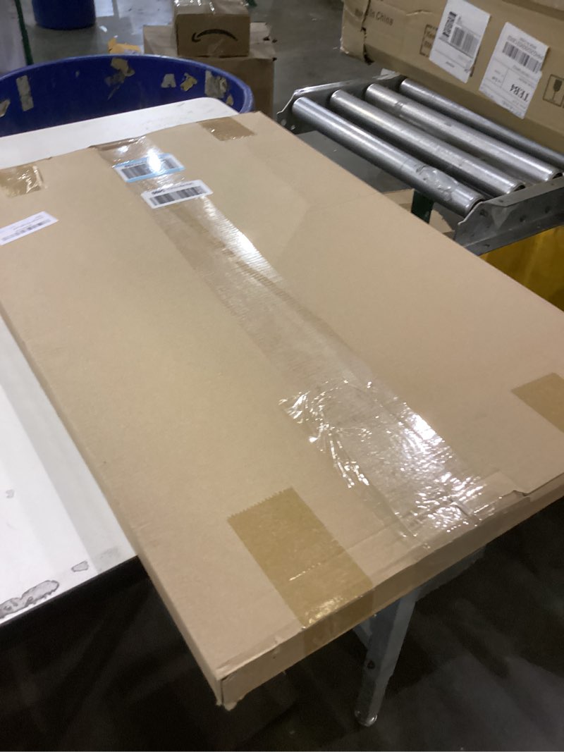 Condition photo showing New/Like New for Decorative picture frame