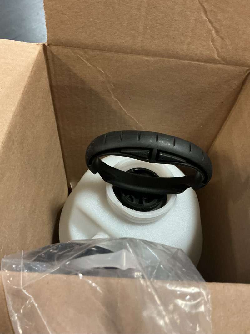 Condition photo showing Good Condition for project source 1-gallon plastic tank sprayer new