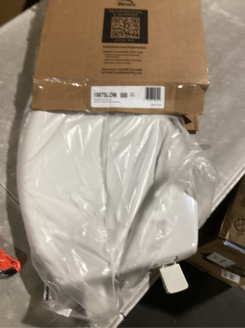 Condition photo showing Good Condition for Mayfair Aurora Slow Close Toilet Seat, Easy Clean Hinges and Adjustable Perfect Fit Plastic Seat, Made in USA, Elongated, White Elongated Traditional Hinge