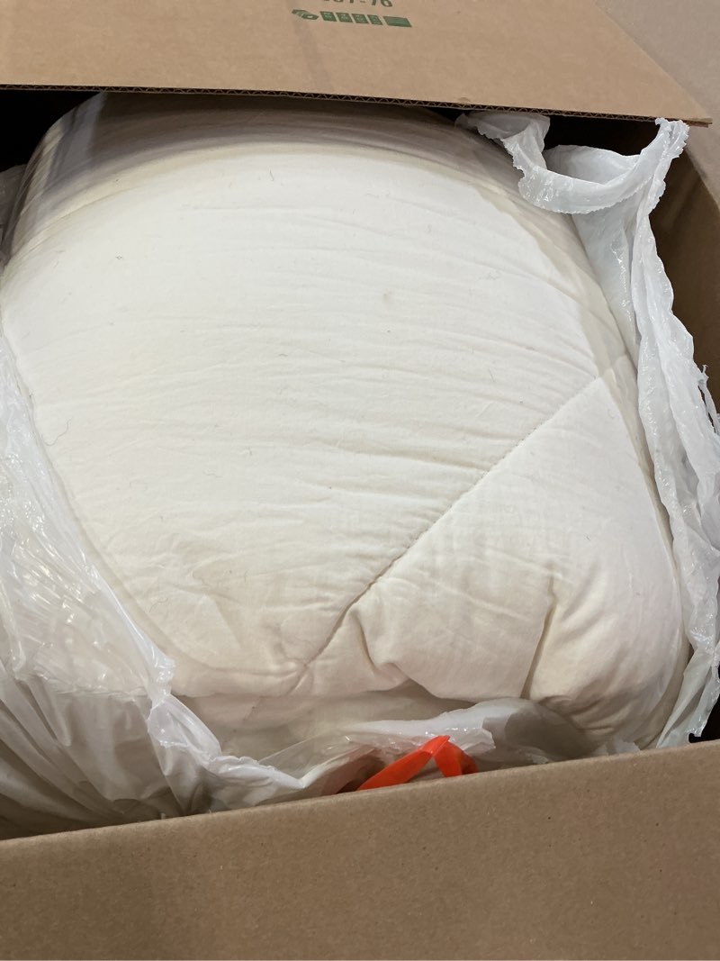 Condition photo showing As Is for 2026 premium upgraded non-vacuum bed quilt all seasons 100% cotton filled comforter - reversible lightweight soft breathable fluffy (pure white, king) white king