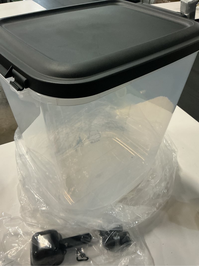 https://lotting-media.assets.bidfta.com/lotting_234e7728-2e1d-464b-9367-0a9c84a296b5