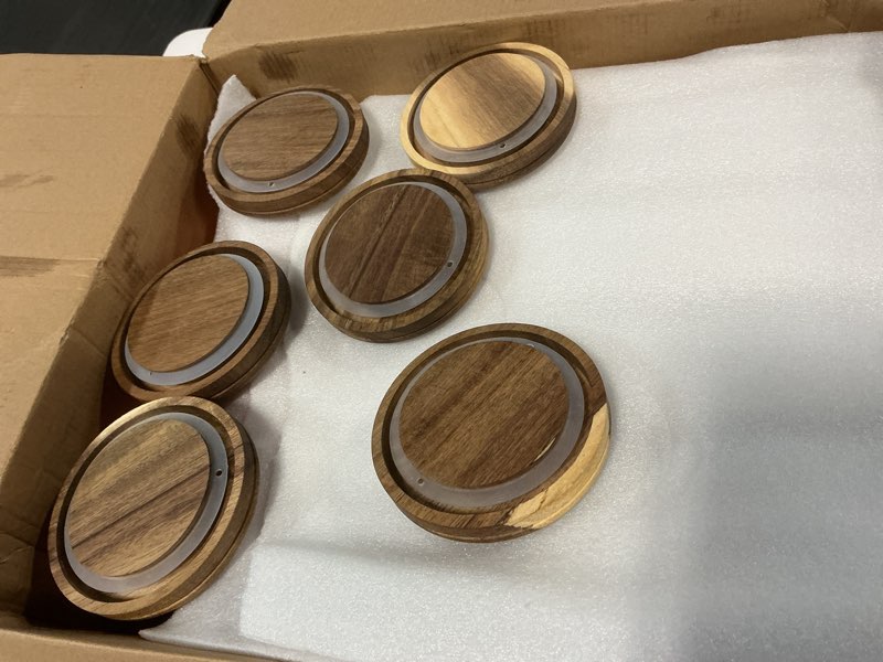 Condition photo showing Good Condition for 6 pcs 1000ml/34 oz vintage glass jars with wooden lids ribbed decorative glass storage canisters airtight large food container jars for kitchen pantry coffee spice grains tea sugar(floral)