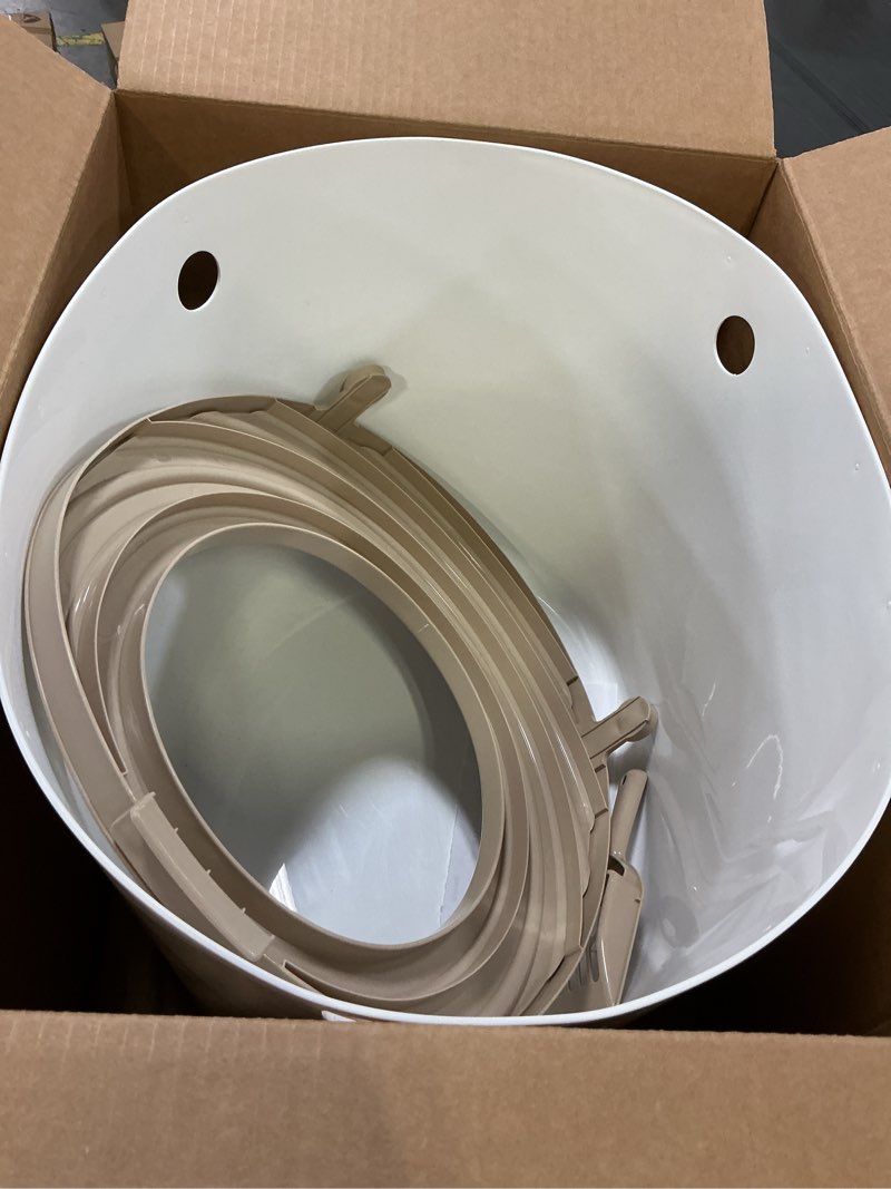 Condition photo showing Good Condition for IRIS USA Cat Litter Box, Large Top Entry with Litter Catching Lid and Scoop, Dog Proof, Cat Box Enclosure, Beige/White Beige Top Entry