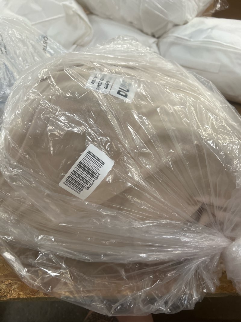 Condition photo showing Good Condition for organic airy gauze duvet cover set, full/queen, dune