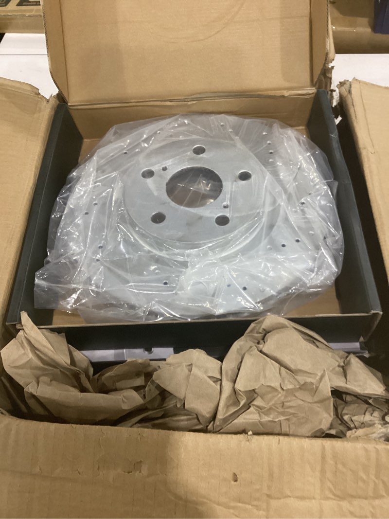 Condition photo showing Good Condition for motorevo front geomet brake rotors kit for rav4 [2006-2018, 296mm11.7in] [2006-2012 only third row seating, not 2 row] [2013-2018 except le] replacement brake discs and ceramic brake pads front 2006-2018 3rd row seat, 13-18 exc le, 11.7in front