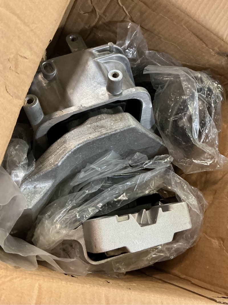Condition photo showing Good Condition for engine motor and transmission mount kit compatible with 2005-2018 jetta 2.5l l5 rabbit 2006-2009 l5 2.5l 5pcs 10012 9283 9245 9260 9263 a4928 a6969 a6966 a4927 a6962