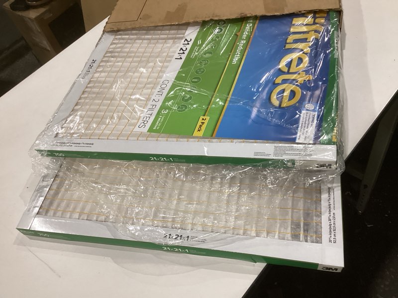 Condition photo showing As Is for filtrete 21x21x1 ac furnace air filter, mpr 700, merv 8, tough on pollen, easy on airflow, 3-month pleated 1-inch electrostatic air cleaning filter, 2-pack (actual size 20.81 x 20.81 x 0.81 in)