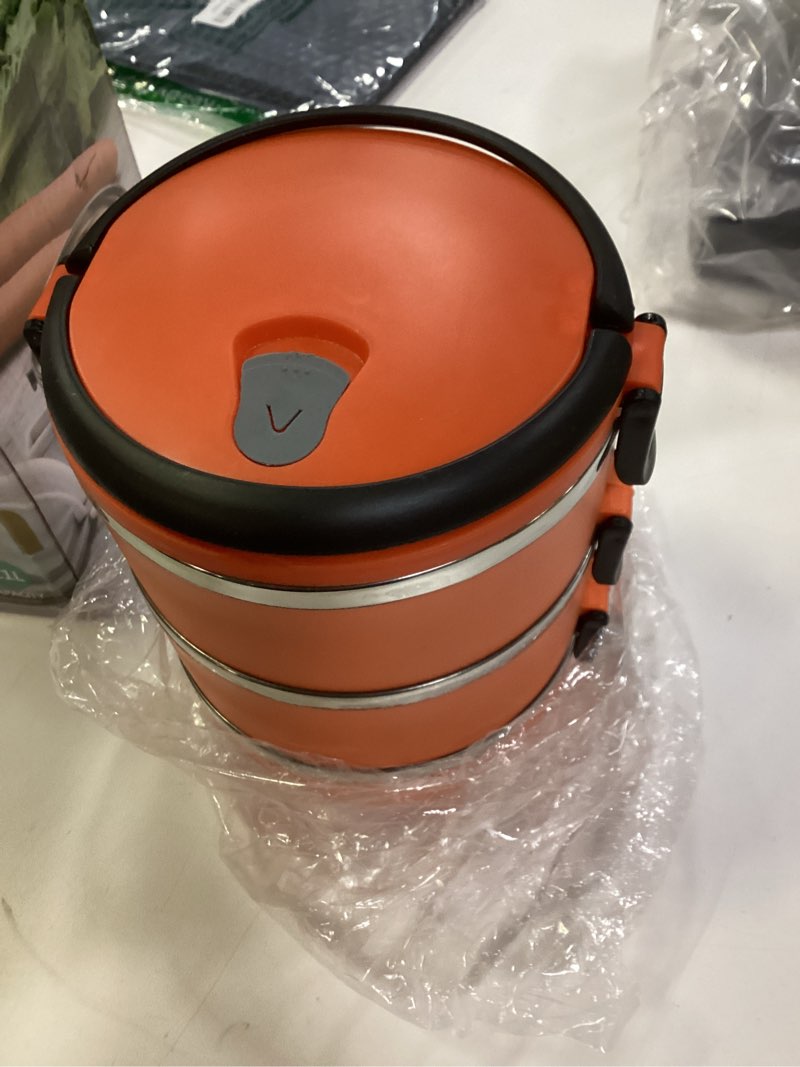 Condition photo showing Good Condition for 3Layer Bento Box, Round Stainless Steel Lunch Box Bento Picnic Food Storag Lunch Container