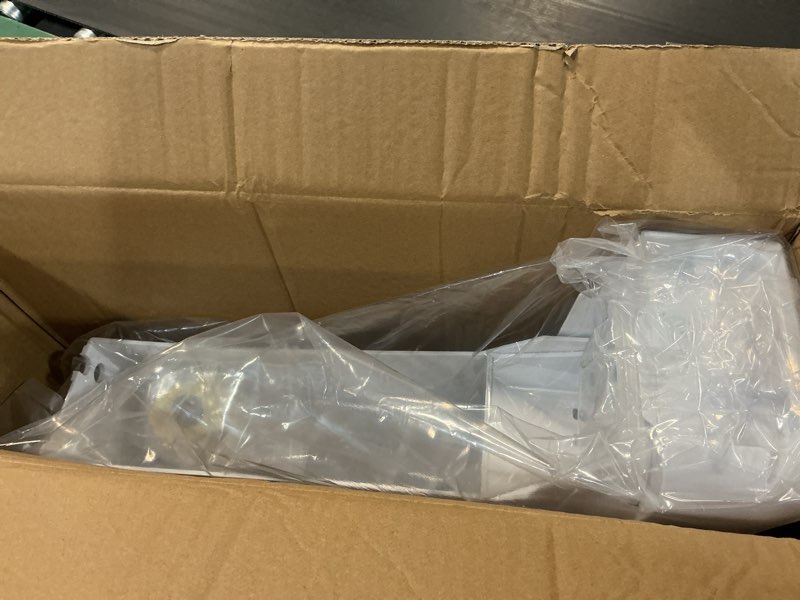 Condition photo showing Good Condition for da97-14474c, da97-14474a ice container, da97-12604d ice bucket compatible with samsung rf25, rf263, rf265, rf28, etc series refrigerators. part number: da97-21040a, ap6034185, etc-1 yr warranty