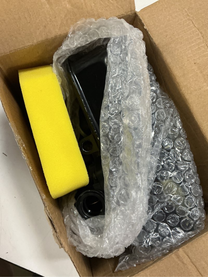 Condition photo showing New/Like New for 494406 fuel tank with 795477 carburetor 795083 diaphragm kit 698369 air filter 691859 698719 governor spring replaces 498809 795469 494775 499809 498811 794161 795473 495770 494407