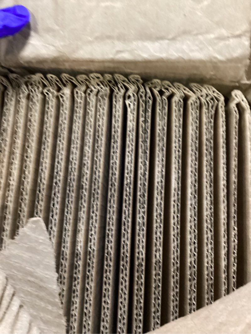Condition photo showing New/Like New for bankers box medium classic moving box 20 pack, reinforced handles, tape-free assembly, box with lid, 19-in x 14.5-in x 15.5-in (8817202)