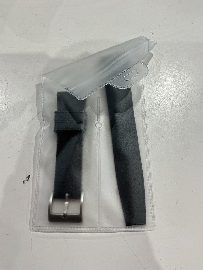 Condition photo showing Good Condition for fkm rubber watch strap quick release tropical style fluororubber 18mm 19mm 20mm 21mm 22mm soft breathable durable fkm rubber watch band universal replacement band strap for men women black 21mm