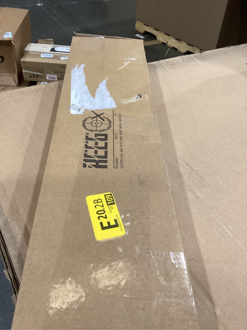Condition photo showing Good Condition for REEGOX Crossbow Bolts 16/18/20 inch Bio Crossbow Arrows with Moon Nocks and Removable Tips (Pack of 12) 20"-Green