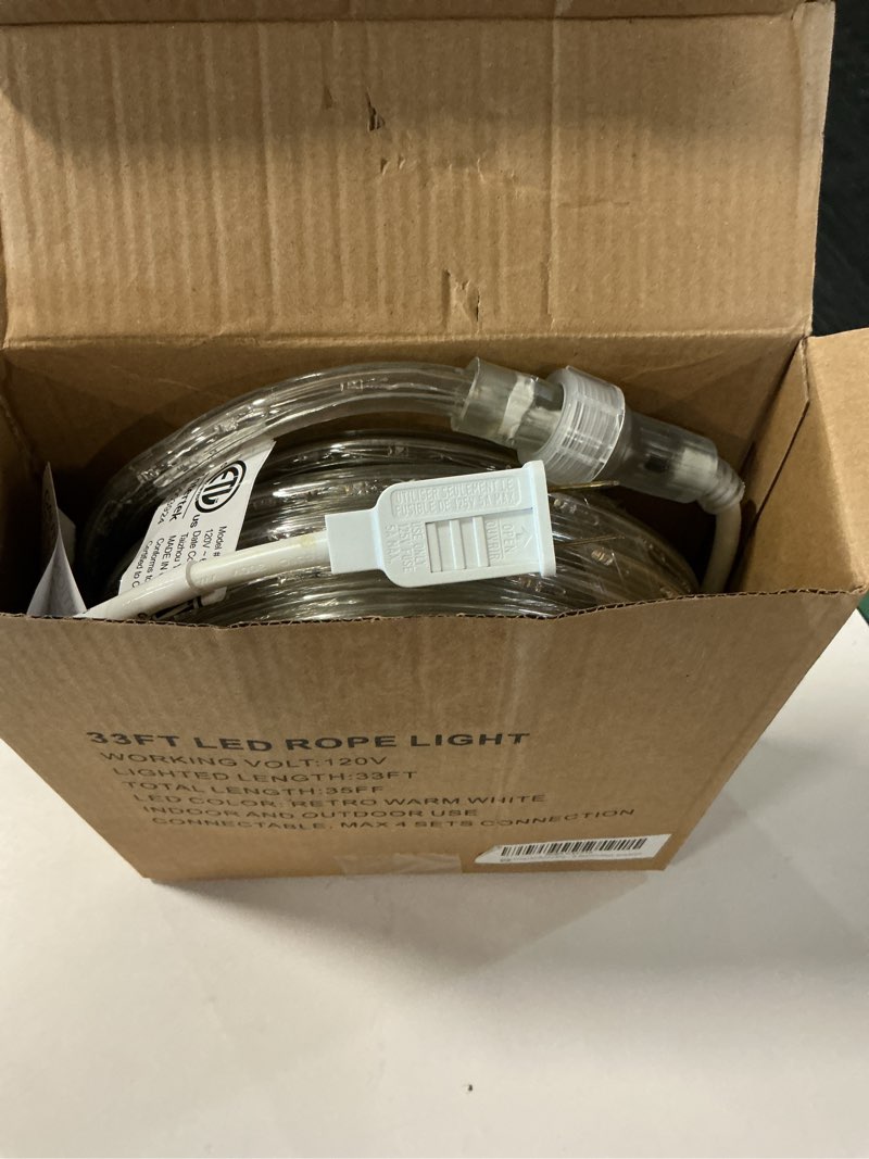https://lotting-media.assets.bidfta.com/lotting_236f60ba-a7b3-4856-8cd0-7016f804d77e