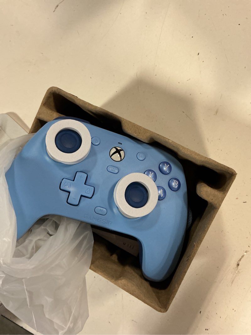 Condition photo showing Good Condition for gamesir g7 se wired controller for xbox series x|s, xbox one & windows 10/11, plug and play gaming gamepad with hall effect joysticks/hall trigger, 3.5mm audio jack