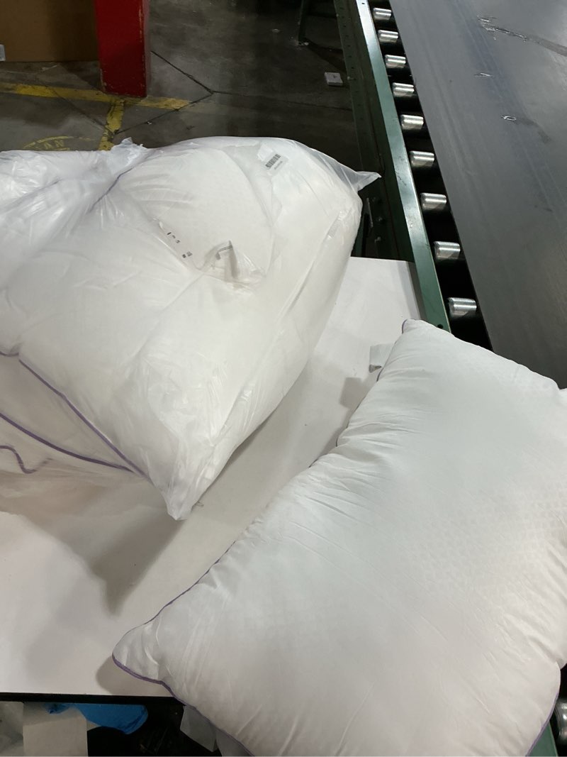 Condition photo showing Good Condition for JOLLYVOGUE Pillows Standard Size Set of 4, Washable Supportive Full Size Bed Pillows with Super Soft Down Alternative Fill, Luxury Fluffy Hotel Quality for Side, Back and Stomach Sleepers 4 Standard