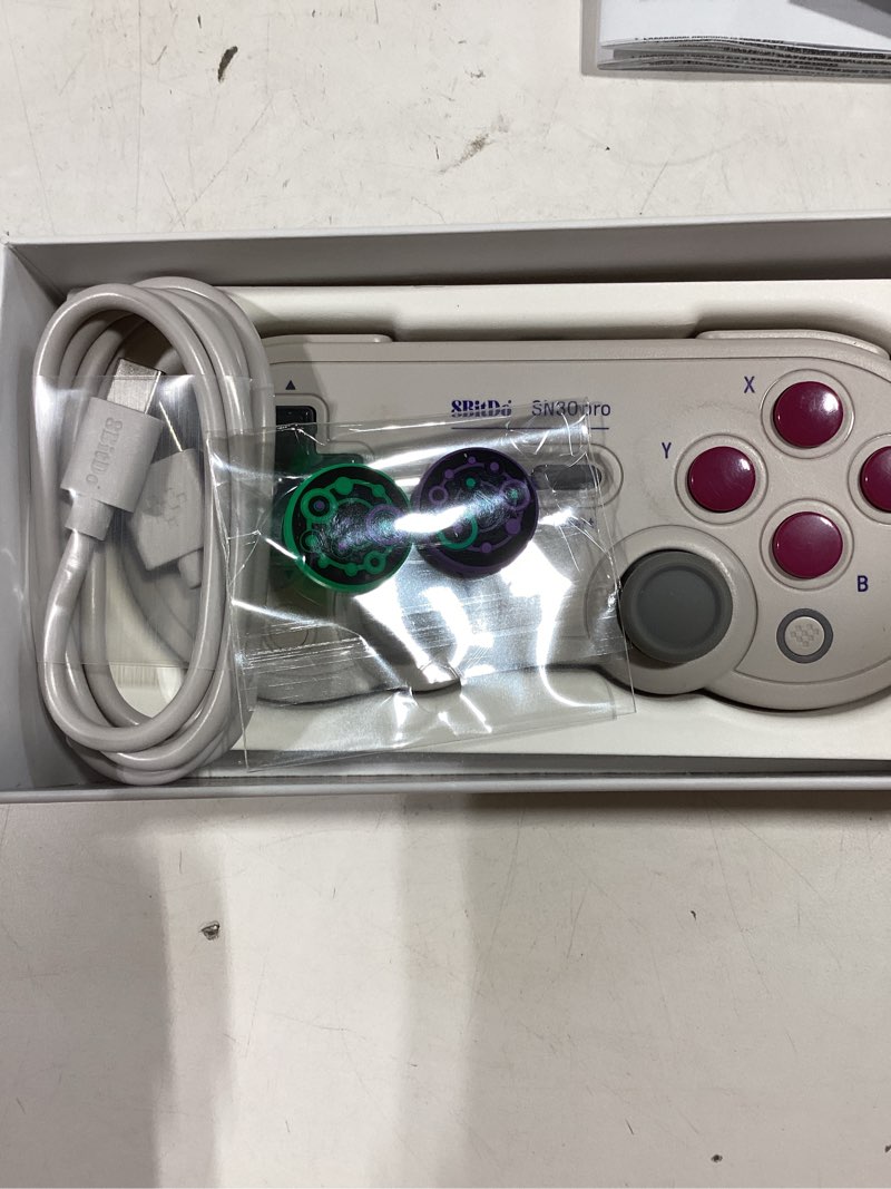 Condition photo showing Good Condition for 8bitdo sn30 pro wireless bluetooth controller, g classic edition hall effect joystick g classic edition
