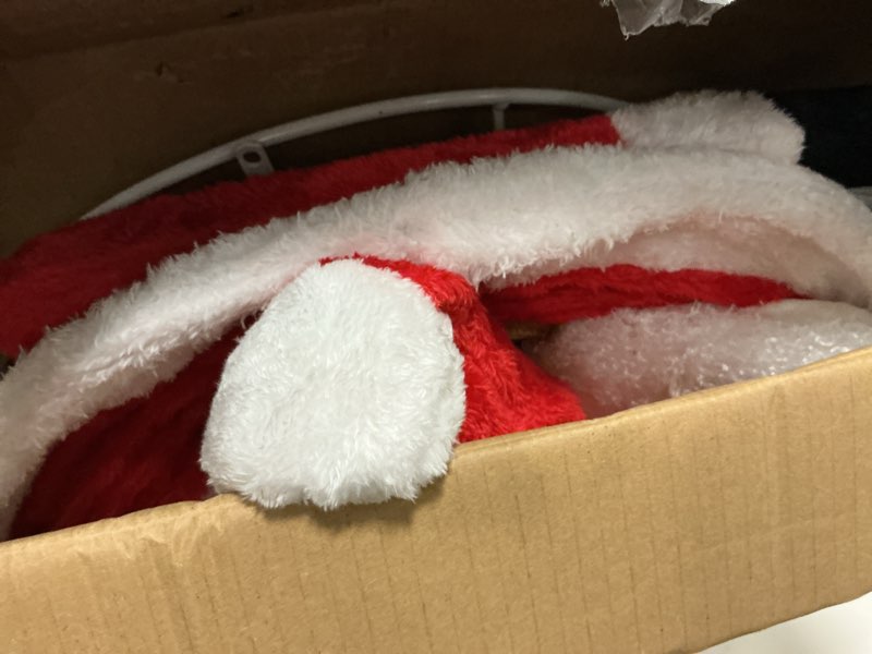 Condition photo showing Good Condition for DearHouse 8 FT Inflatable Christmas Santa Claus with LED Light Xmas Holiday Blow Up Family Party Decoration Yard Lawn Favors Indoor Outdoor Inflatables (similar). 