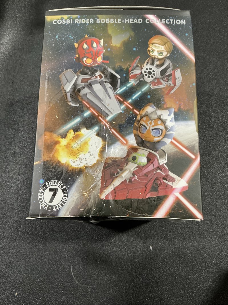 Condition photo showing New/Like New for star wars cosbi rider bobble-head collection (series 1, cbx180)