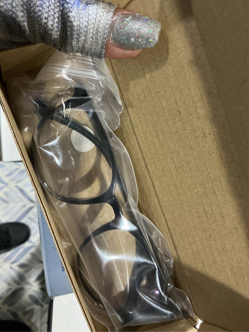 Condition photo showing Good Condition for fuisetaea photochromism gray bifocal reading glasses lightweight tr90 frame transition readers eyeglasses black 1.25 x