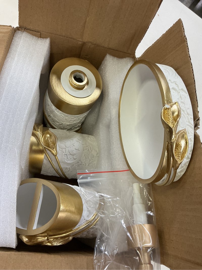 Condition photo showing Good Condition for hymmah bathroom accessories set,golden design toothbrush holder,farmhouse bathroom decor,4 pcs resin