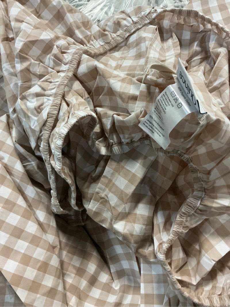 Condition photo showing Good Condition for queen fitted sheet  60inx80in+16in luxe premium percale crib sheet in camel gingham (3 pcs)