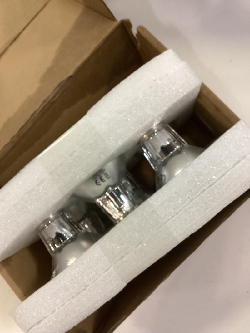 Condition photo showing Good Condition for PAR20 Flood 39W 120V Halogen Light Bulbs 6 Pcs, PAR20 39W ECO Halogen Bulb Warm White 2700K, Dmimable PAR20 E26 Halogen Bulb 1755 Lumens Reflector for Track Lighting & Hood Range Light Bulbs