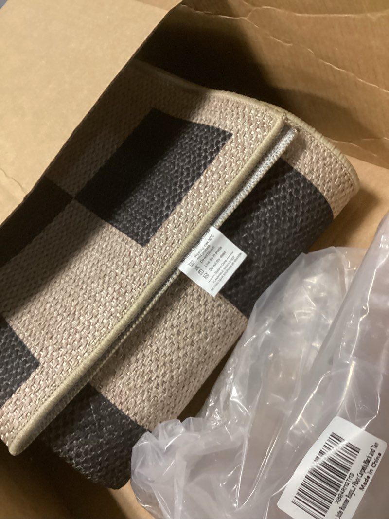 Condition photo showing Good Condition for Easy Jute Runner Rugs for Hallway Checkered 2x10Ft, Geometric Washable Kitchen Entryway Rug Runners Non Slip, Long Boho Plaid Woven Indoor Outdoor Floor Carpets, Black and Tan Black and Tan-checkered 2' x 10' (Rectangular)