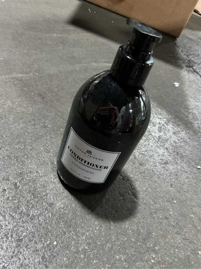 Condition photo showing New/Like New for victor vaissier conditioner atmosphere 16.9 oz