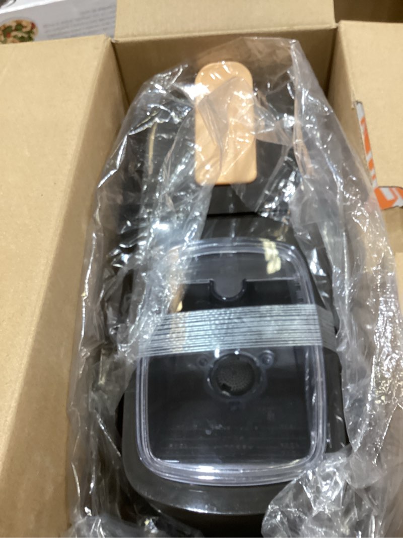 Condition photo showing Good Condition for cuisinart soho single-serve coffeemaker ss-7bk