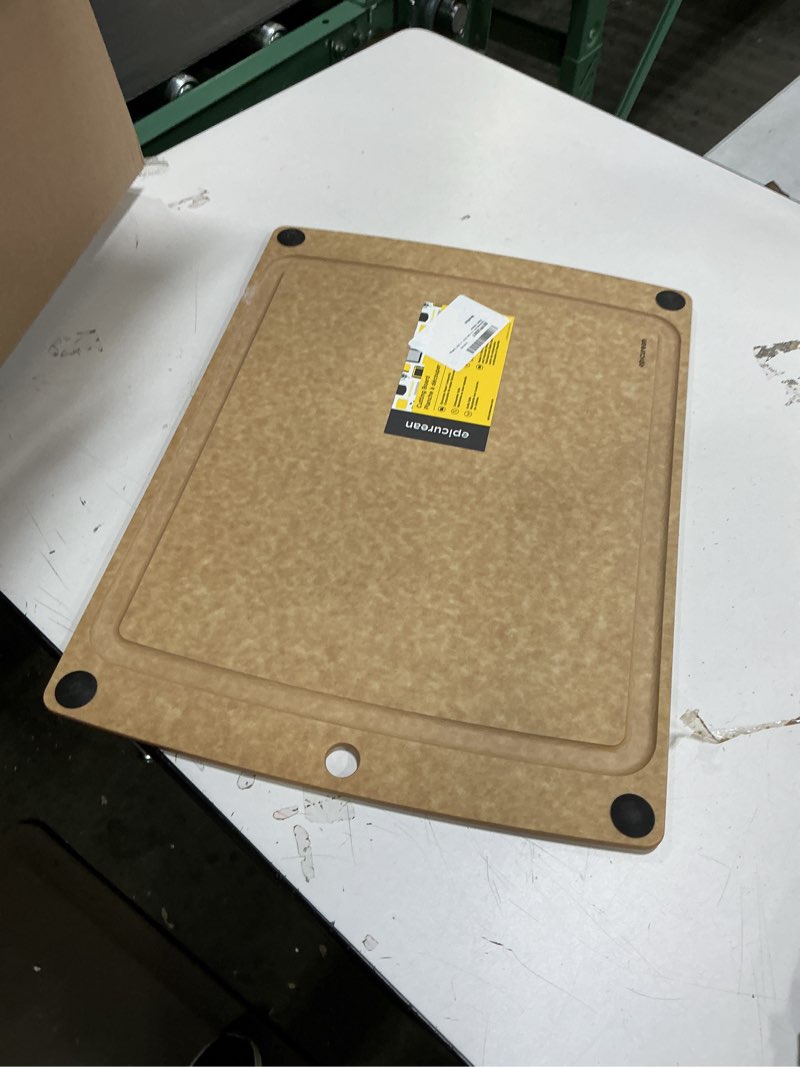 Condition photo showing Good Condition for Epicurean All-in-One 19.5" × 14.5" Cutting Board, Natural
