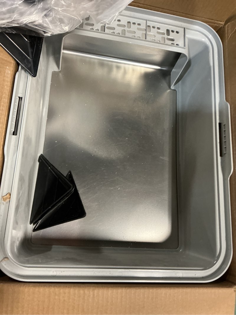 Condition photo showing Good Condition for FURTIME Stainless Steel Cat Litter Box with Lid, Metal Kitty Litter Box for Small Cats, Kitten Litter Boxs with Scoop and Mat, Non-Sticky, Anti-Leakage, Easy to Clean, 17"x13"x8.4" (Small)