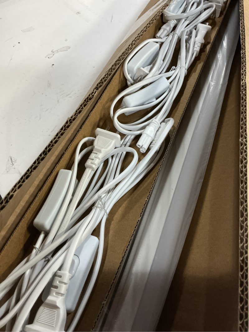 Condition photo showing Good Condition for Pak 4FT LED Shop Lights, 2300LM 6500K Cool White, 20W Energy-Saving Super Bright Linkable T5 Ceiling and Under Cabinet Lighting Fixture for Garage, Workshop, Basement, Warehouse, FCC Certified, 6 Pack White 4FT 6500K-6 Pack