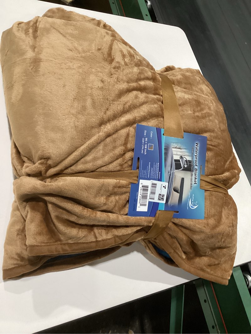 Condition photo showing Good Condition for King Size Waterproof Blanket – Spill-Proof, Water-Resistant Flannel Blanket for Bed, Couch, Kids & Pets Protection, Reversible Cozy Design (Velvet Brown & Twilight Blue, 90x108) Velvet Brown & Twilight Blue King