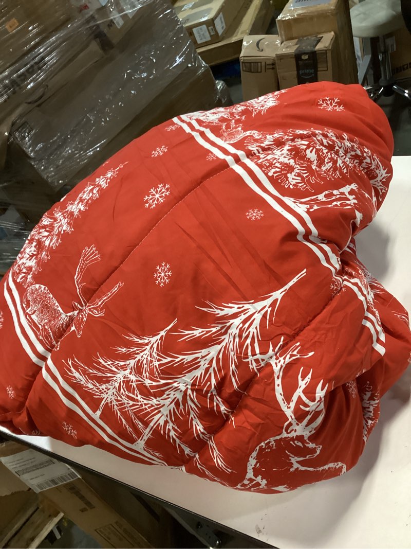 Condition photo showing Good Condition for Exclusivo Mezcla Christmas King Size Comforter Set, 3 Pieces Reversible Winter Bedding Comforters King Size with Rust Red Striped Printed Trees Snowflakes Pattern Trees Red King (90"x104")