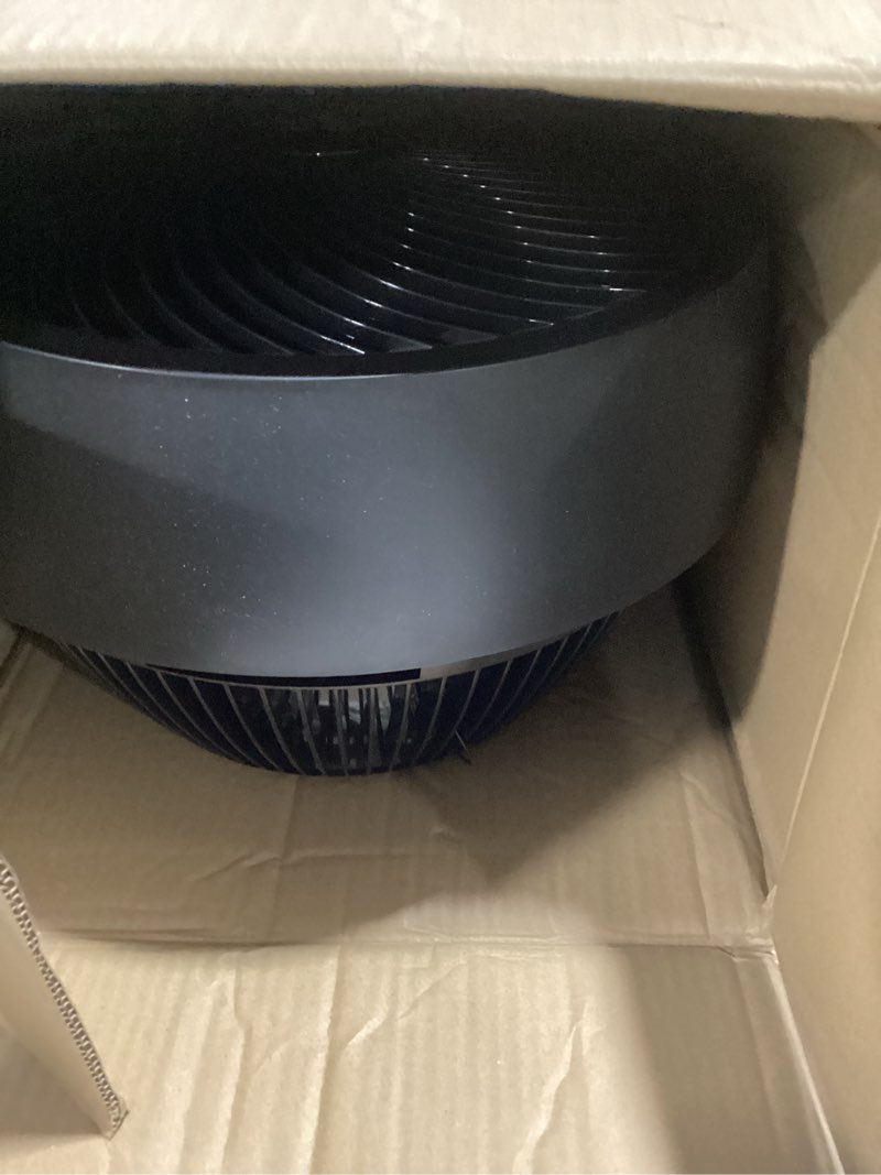 Condition photo showing Good Condition for Vornado 753 OSC Whole Room Air Circulator Fan with Oscillation, Included Remote, Auto Mode, Aromatherapy with Included Scent Pads, 3 Speeds, Easy-Clean Removable Grille, Powerful Airflow, Black