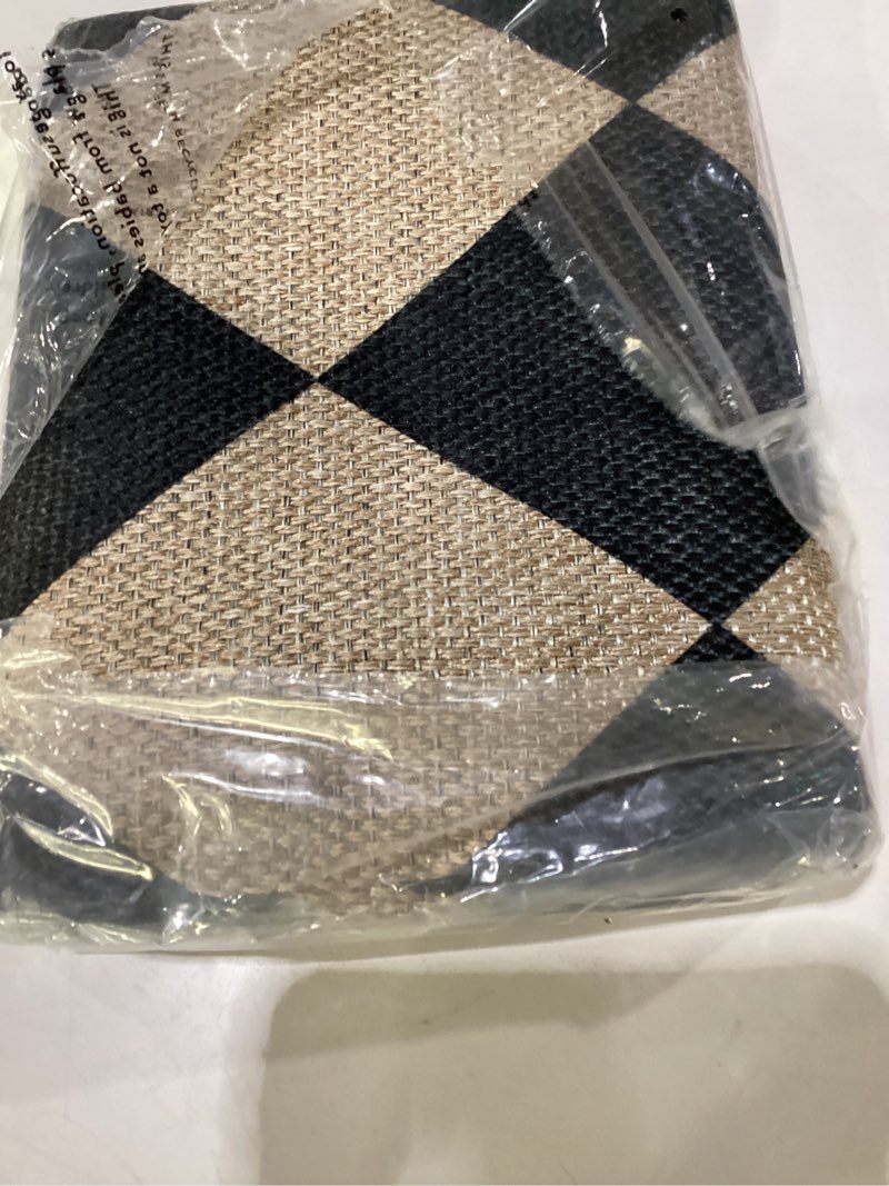 Condition photo showing Good Condition for lahome checkered easy jute 3x5 entryway front porch rug, black diamond indoor outdoor patio layering rug, washable farmhouse neutral non slip non shedding door carpet for backyard blacony 3' x 5' (rectangular) black/checkerboard -2