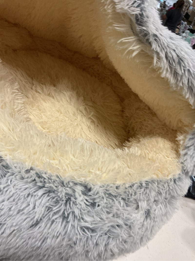 Condition photo showing New/Like New for calming dog bed fluffy plush pet bed under 35 pound?large cave bed washable non-slip cat nest pod windproof?cozy indoor cave for kitten dog non-slip bottom (l-31.5in)