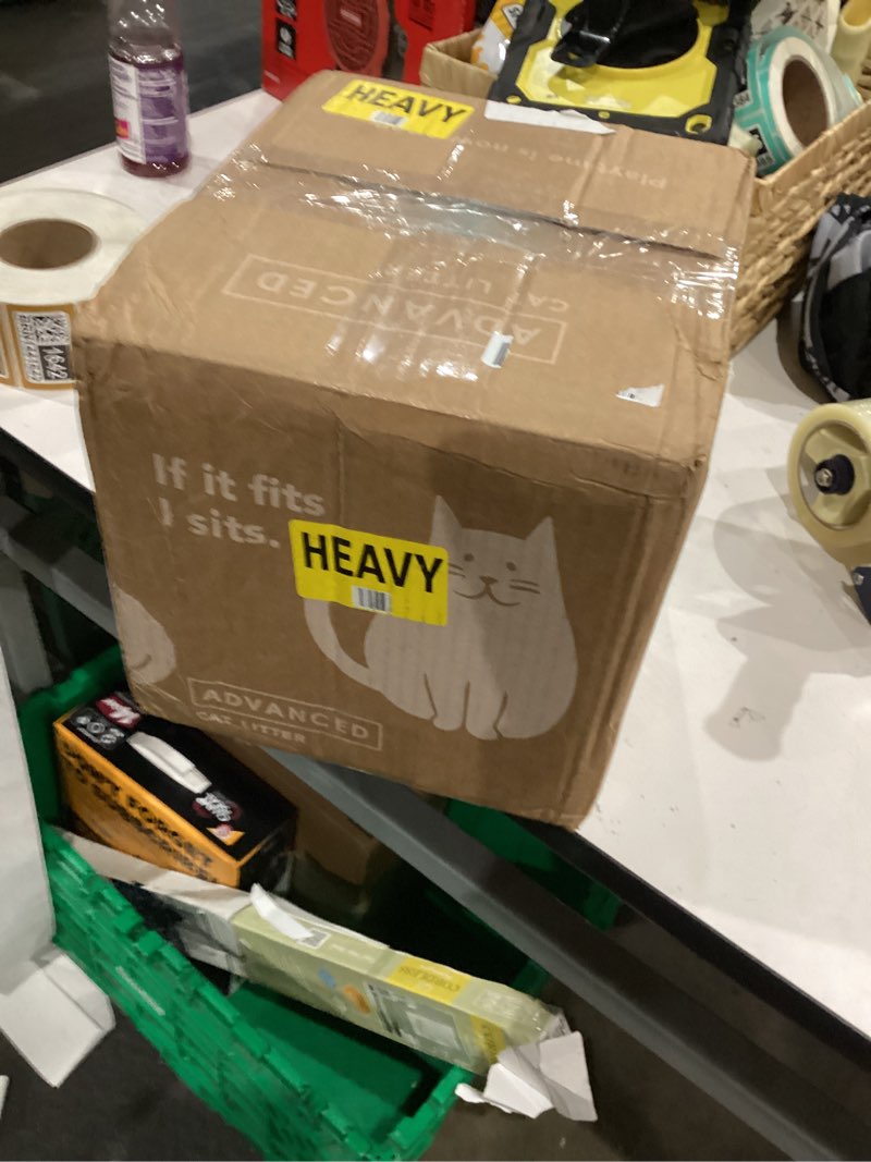 Condition photo showing Good Condition for Fresh Step Advanced Clumping Litter with Febreze Freshness with Gain Scent, Fights Odor on Contact, 37 lbs. (2 x 18.5 lb. Box) (Package May Vary)