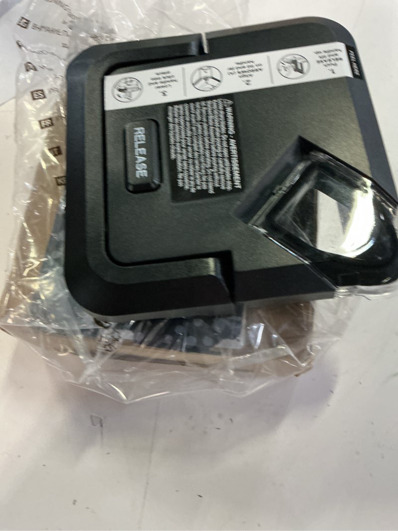 Condition photo showing Good Condition for replacement locking lid for ninja blender 72 oz pitcher bl610 bl642 bl682 bn701 bn751 bn700 bn801 bn750 co610b db751a bn800 ct610, lid replacement compatible with ninja blender 72oz pitcher new model