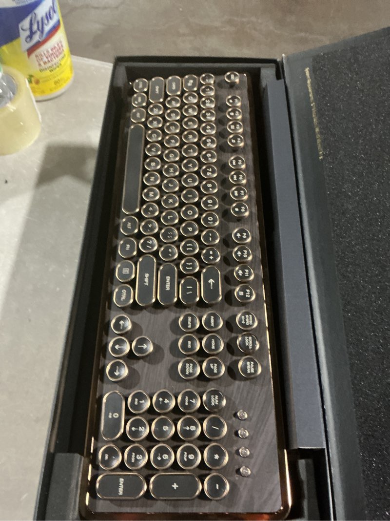 Condition photo showing Good Condition for glencreag rk104 retro mechanical keyboard, wired 104 keys typewriter style with wood grain, qmk/via programmable, green linear switches, n-key rollover, for mac & windows