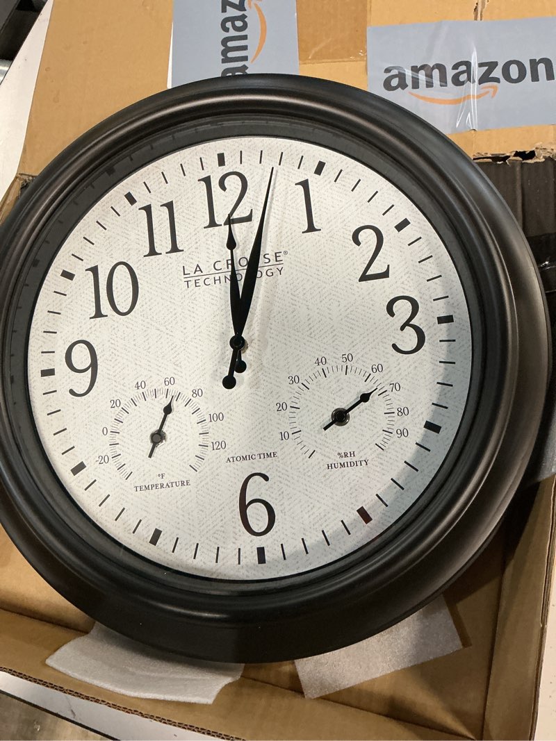 Condition photo showing Good Condition for la crosse technology 404-89027-int 18-inch indoor/outdoor brown atomic analog wall clock round clocks/ 18 inch/ brown brown 18x18