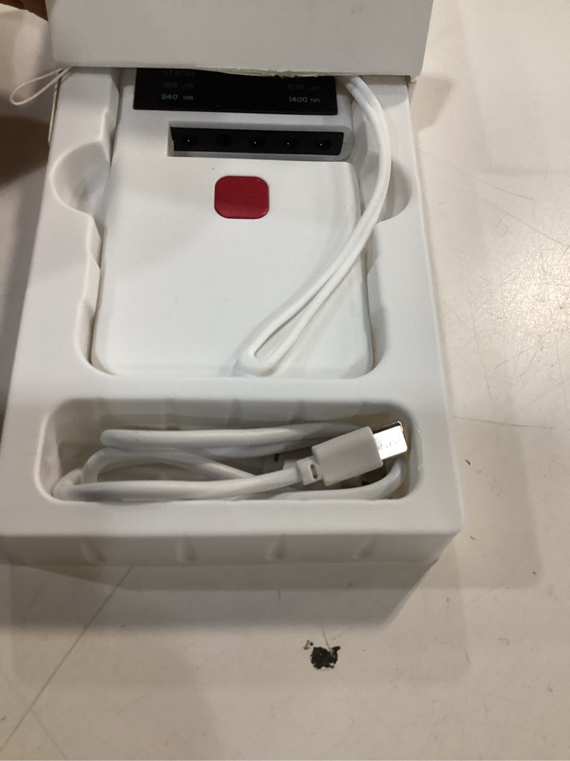 Condition photo showing Good Condition for digital car window tint tester ct-25,transmittance meter,5-in-1—vl(380nm-760nm)/uv/ir(940nm,1400nm),ideal for side window tints,car windows,thin films & curtains,automatic calibration&type-c charging