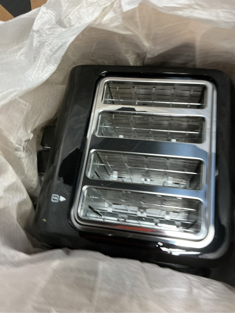 Condition photo showing Good Condition for cuisinart 4-slice compact plastic toaster, black, cpt-142bkp1